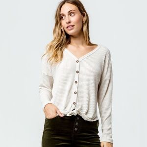 Sky & Sparrow tie front thermal shirt size S